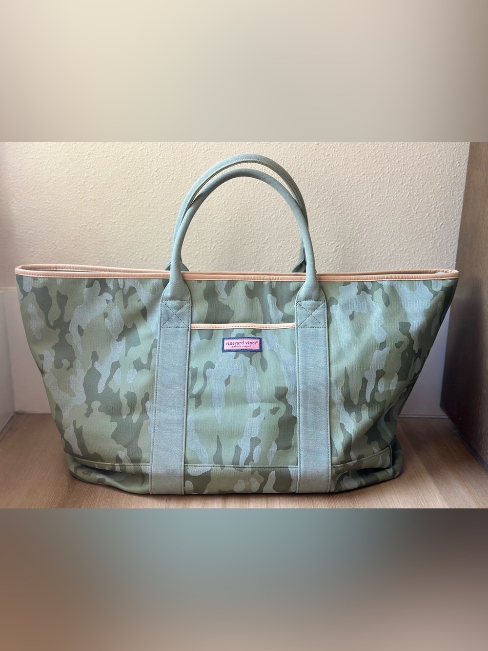 Vineyard Vines Camo Dune Grass Extra Large Canvas Tote Bag Green Camo 28x16